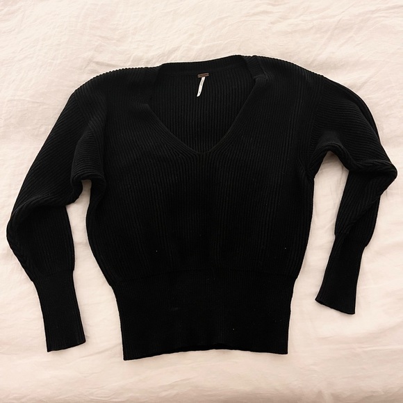 Free People Black Overside Sweater - Picture 3 of 3